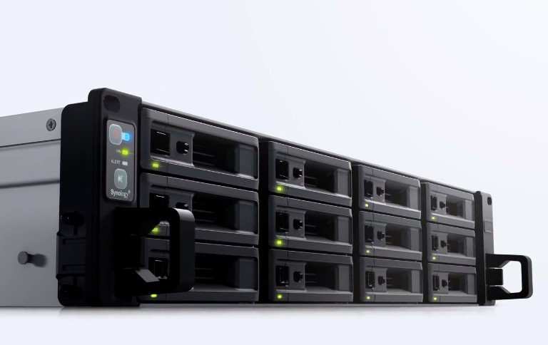 Synology DS723+ DiskStation NAS/storage server Tower Ethernet LAN Black  R1600